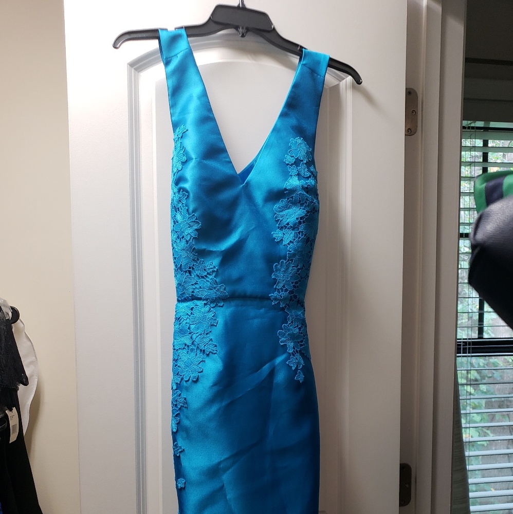 Monique L'Huillier Cocktail Dress